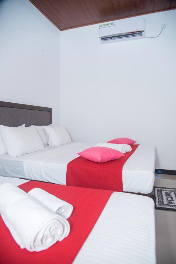 Sadee'S Place 담불라 외부 사진